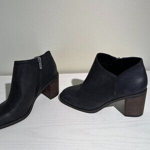 NEW Lucky Brand Bellita Black Leather Booties Women’s Sz 6 New w/o Box